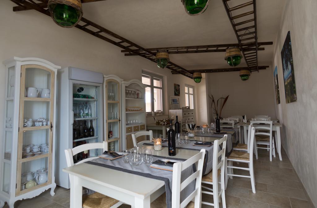 Agriturismo Masseria Calongo Cisternino Exterior foto